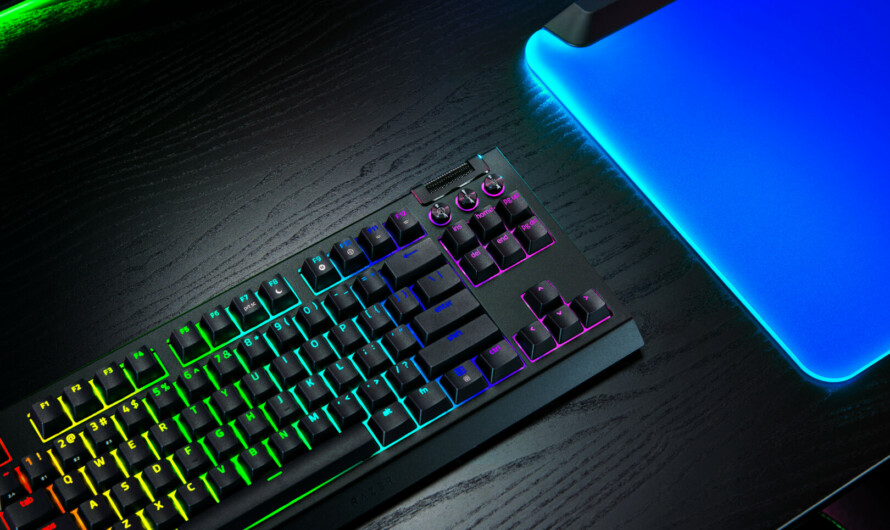 Razer presenta el nuevo BlackWidow V4 Tenkeyless HyperSpeed: Rendimiento inalámbrico y personalización total para gamers